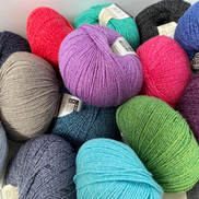 Wool Cotton Nylon Blend Aktiv Fine Cotton Fingering Weight Soft Yarn Breathable for Baby Knitwear Adult Clothing and Socks Crochet Yarn Washable Wool