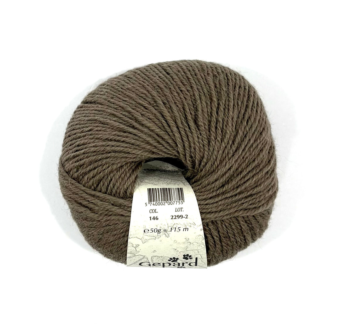 Merino Wool and Alpaca Pura Lana by Gepard DK Weight Fine Merino Quality Soft Yarn Great Gift for Sweaters Cardigans Hats Mittens Scarf