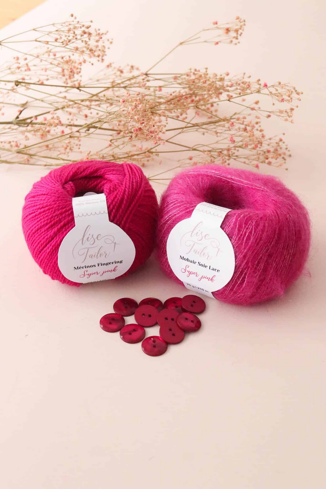 Merino Wool Fingering Yarn by Lise Tailor Autumn Color Knitting Soft Yarn Sensitive Skin Baby Sweater Shawls Hats Scarfs Cowls Mittens Superwash Merino Yarn Made in France
