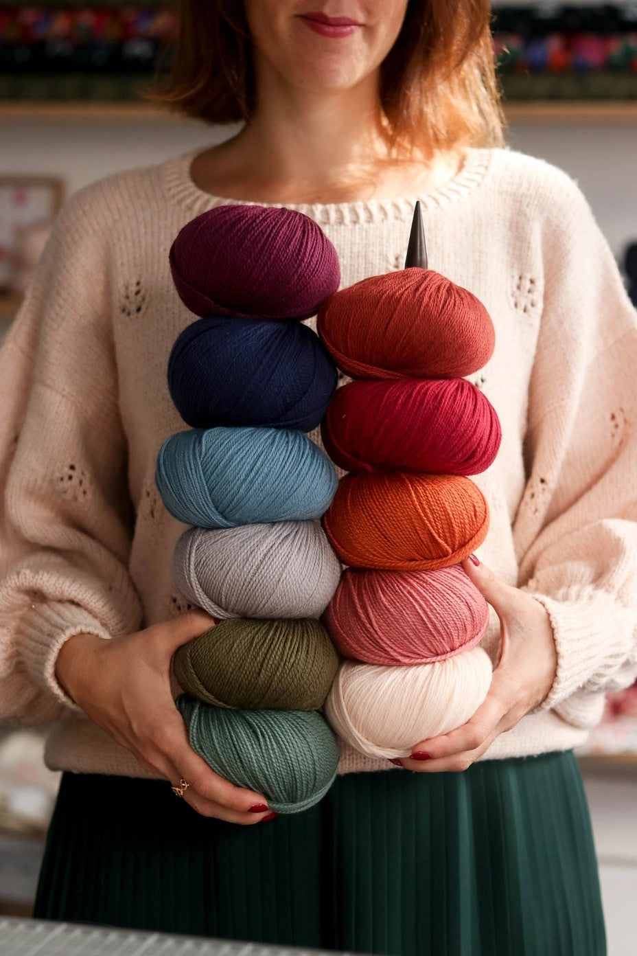 Merino Wool Fingering Yarn by Lise Tailor Autumn Color Knitting Soft Yarn Sensitive Skin Baby Sweater Shawls Hats Scarfs Cowls Mittens Superwash Merino Yarn Made in France