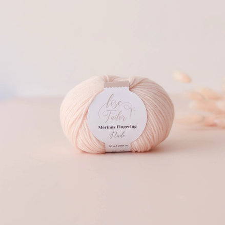 Merino Wool Fingering Yarn by Lise Tailor Autumn Color Knitting Soft Yarn Sensitive Skin Baby Sweater Shawls Hats Scarfs Cowls Mittens Superwash Merino Yarn Made in France