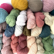 Mystery Yarn 100% Wool Non-Superwash Yarn Mystery Bundle Gift for Knitter Crocheter 250g Fingering Sport Worsted Surprise Curated Gift Bag Natural Fibers